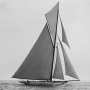 l-shamrock-iii-5.jpg
